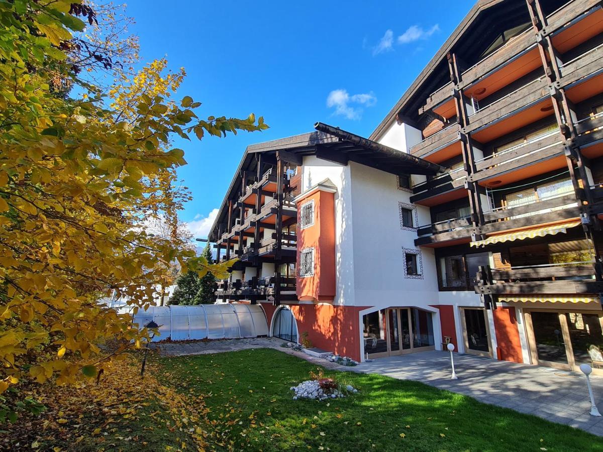 Das Kronen Hotel Зеефелд в Тирол Екстериор снимка