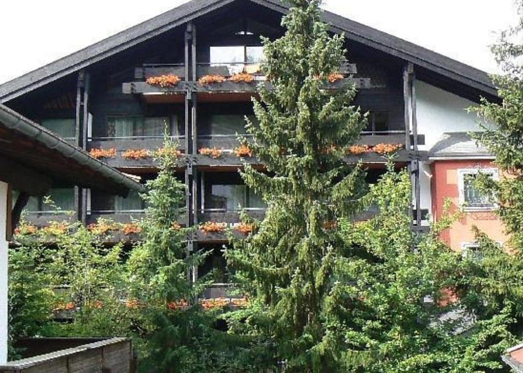 Das Kronen Hotel Зеефелд в Тирол Екстериор снимка