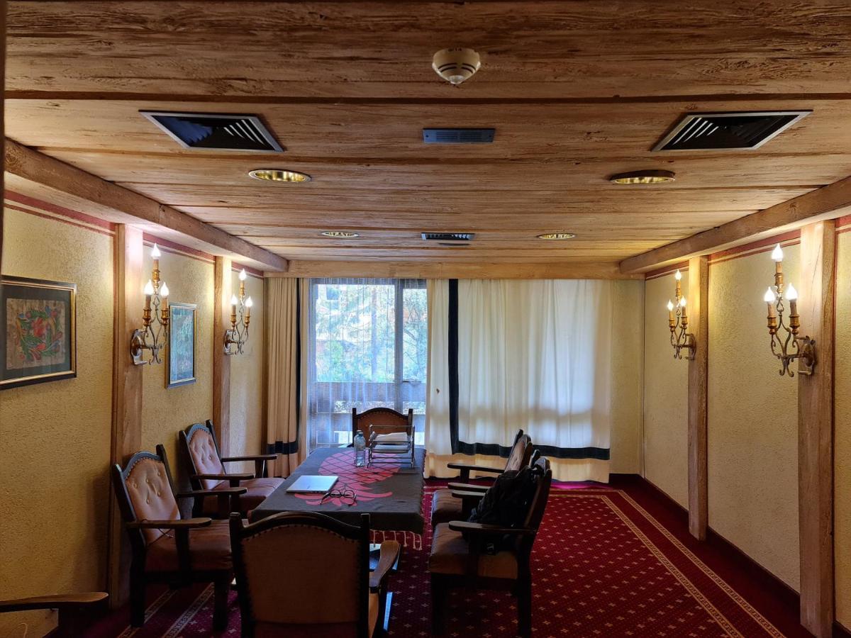 Das Kronen Hotel Зеефелд в Тирол Екстериор снимка